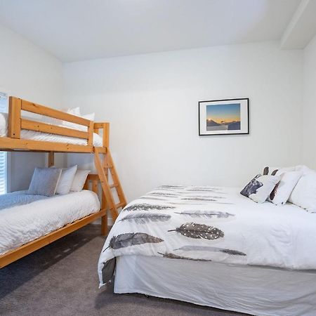 Apartmán Alpine Escape By Revelstoke Vacations Exteriér fotografie